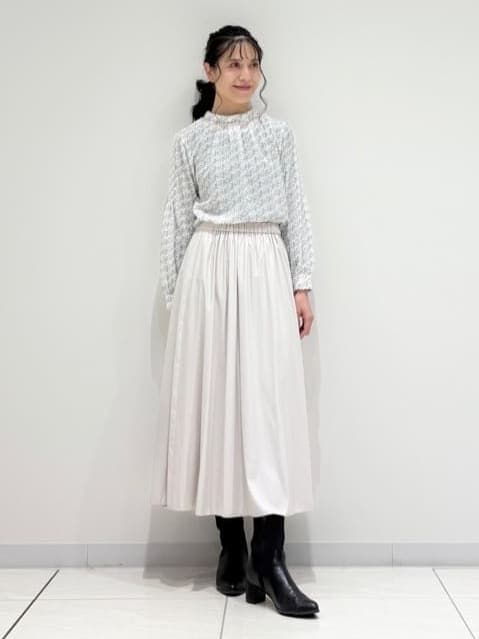 kayoさんの「INDIVI｜【きれいめ／オフィス／イベント】フェザージャカードブラウス」を使ったコーディネート