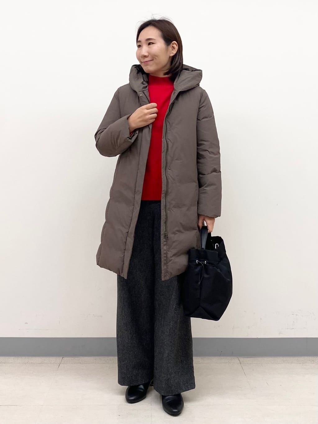 YUKARIさんの「INDIVI｜【撥水／洗える】ステッチレス ロングダウンコート」を使ったコーディネート