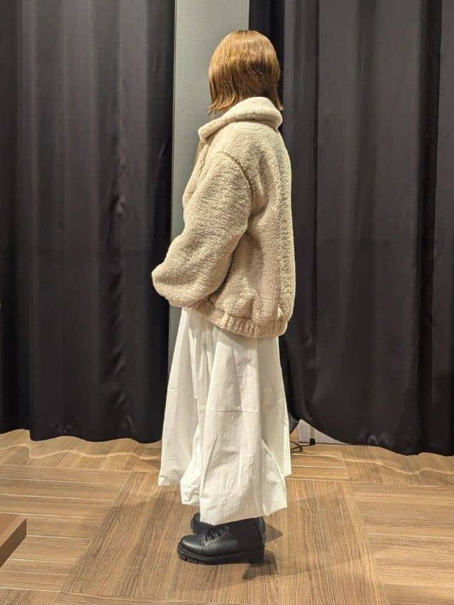 naoさんの「THE SHOP TK｜バルーンスカ―ト」を使ったコーディネート