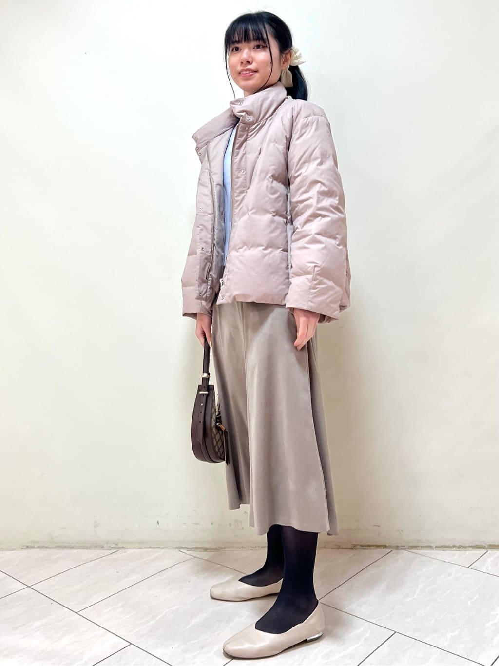 yanaさんの「Reflect｜【すっきりシルエット】ショート丈ダウンコート」を使ったコーディネート