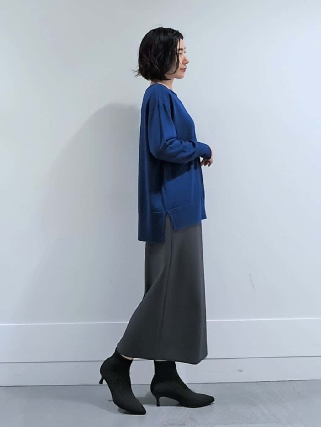 ミズタさんの「UNTITLED｜【8色展開/体型カバー】魅せるタイムレスニット」を使ったコーディネート