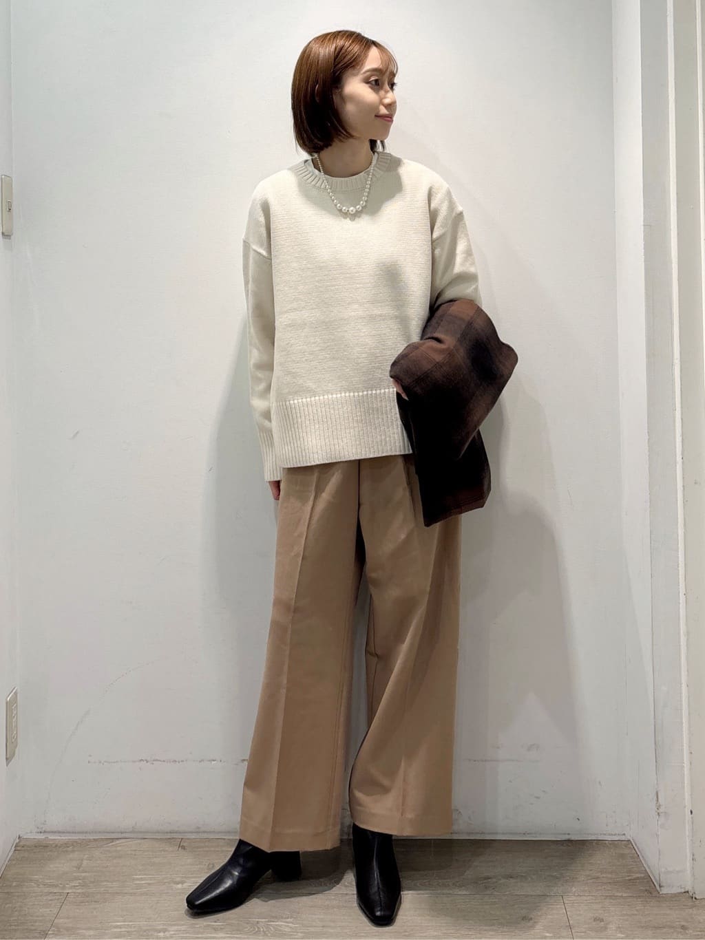 ぶまりんさんの「OPAQUE.CLIP｜ウォームタッチ イージーワイドパンツ【洗濯機洗OK／ストレッチ】≪SS～LL≫」を使ったコーディネート