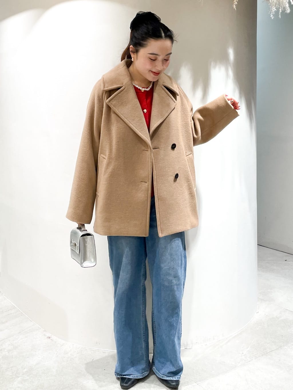 かりんさんの「OPAQUE.CLIP｜カシミヤブレンドウールミドルピーコート」を使ったコーディネート