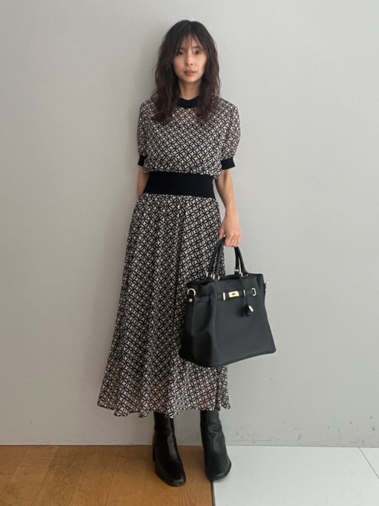 misaさんの「DRESSTERIOR｜【再入荷/otonaMUSE5月号掲載/ウォッシャブル】オーバーラップサークル シアードレス」を使ったコーディネート