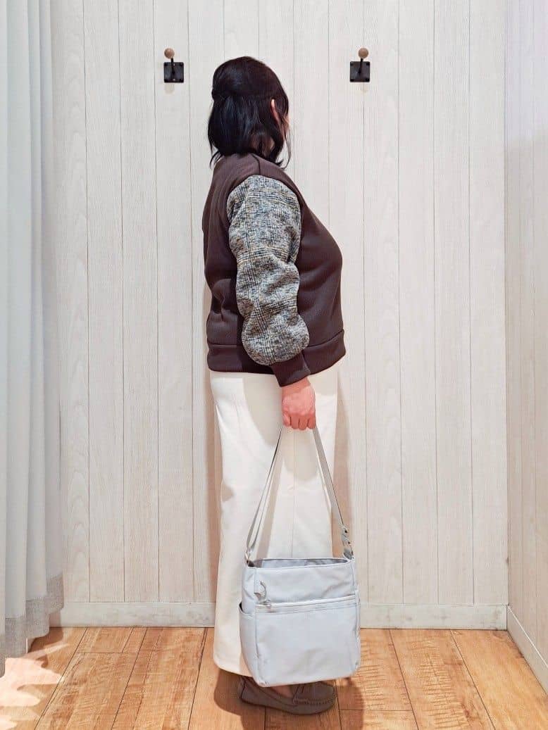 kotomiさんの「SHOO･LA･RUE｜【S-L/あったか】お袖チェック裏起毛トップス」を使ったコーディネート