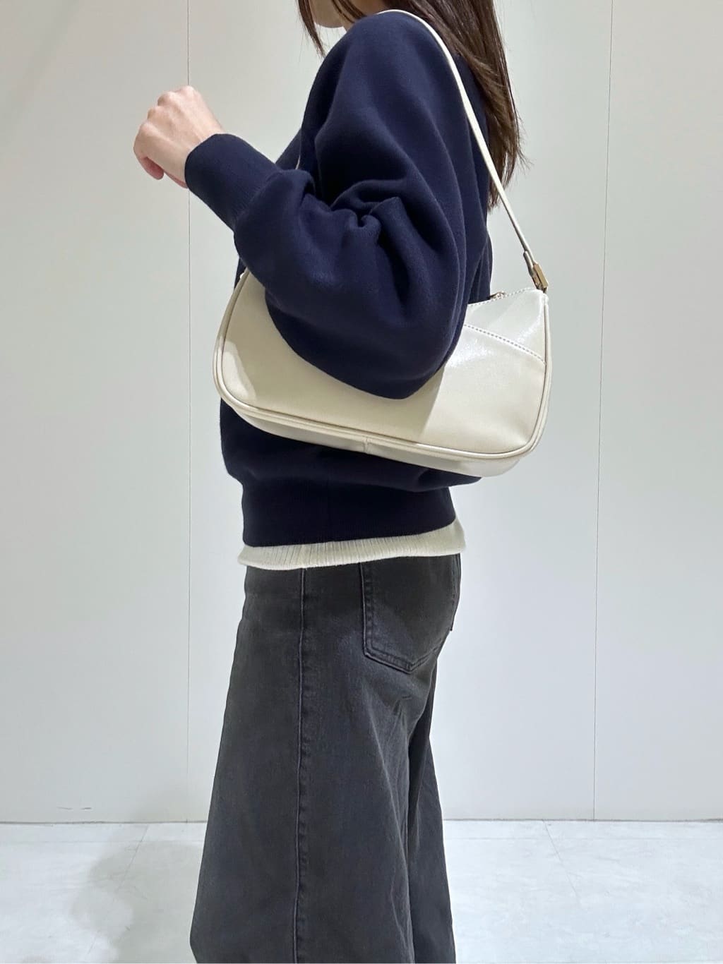 makiさんの「OPAQUE.CLIP｜スウェットライクニット【洗濯機OK】」を使ったコーディネート