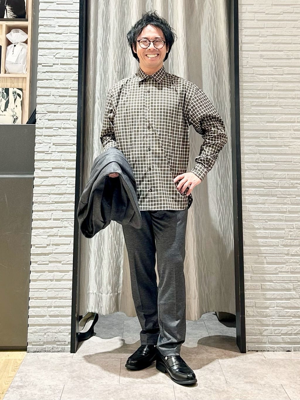 KENJI Iさんの「THE SHOP TK｜【動きやすい、快適ビジネスジャケット】TRジャージ ジャケット　セットアップ可/洗濯機OK/ストレッ」を使ったコーディネート