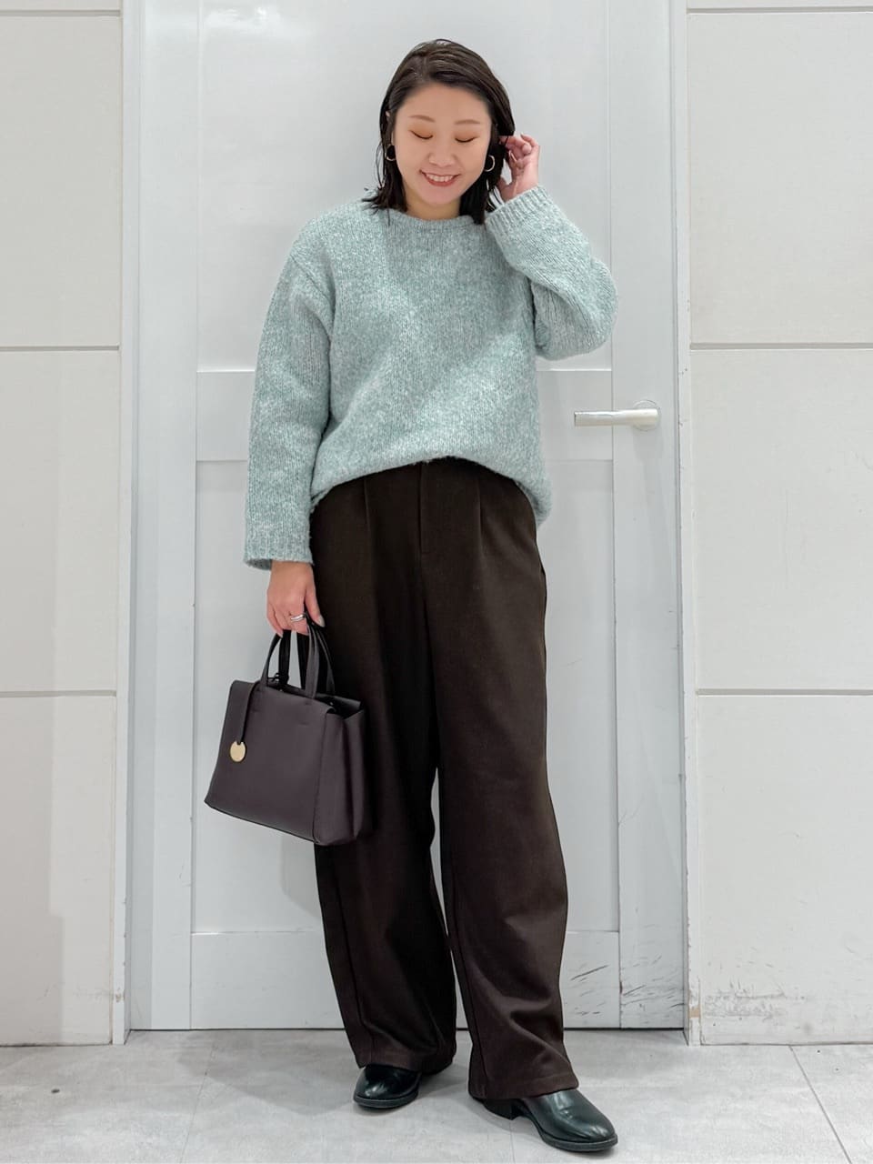 yuka.aさんの「OPAQUE.CLIP｜メランジ カーヴィーパンツ【洗濯機OK】」を使ったコーディネート