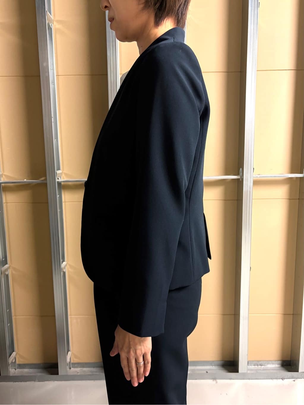 tomomiさんの「THE SHOP TK｜【通勤スタイルに】ダブルクロス ノーカラージャケット/セットアップ可」を使ったコーディネート