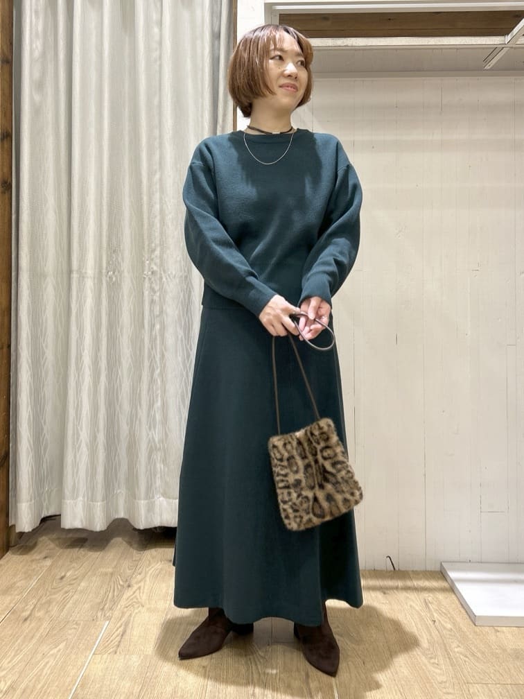 ga_riさんの「THE SHOP TK｜【前後2WAY】ニットセットアップ」を使ったコーディネート
