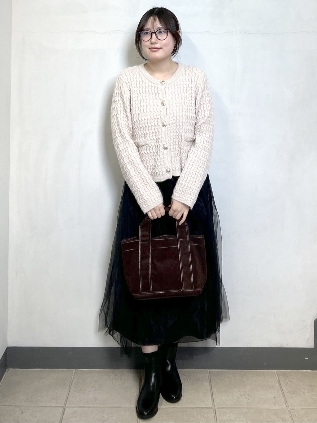 sayaさんの「OPAQUE.CLIP｜モヘヤタッチケーブル金ボタンカーディガン【洗濯機OK】」を使ったコーディネート