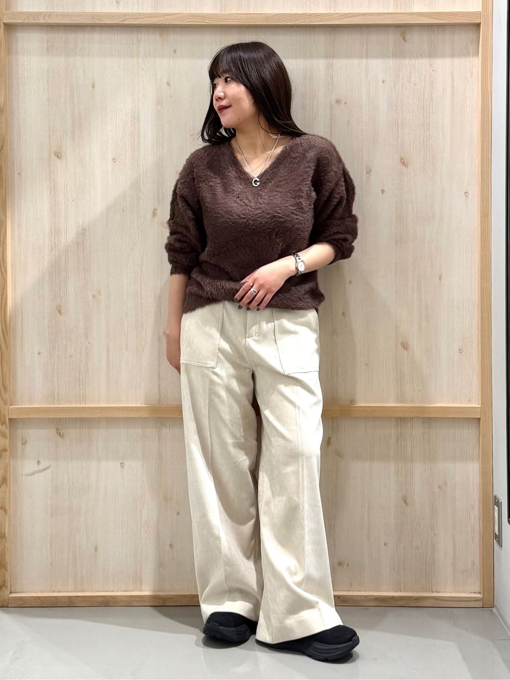 nanaさんの「THE SHOP TK｜きれいめにもカジュアルにも ノーカラーキルトジャケット」を使ったコーディネート