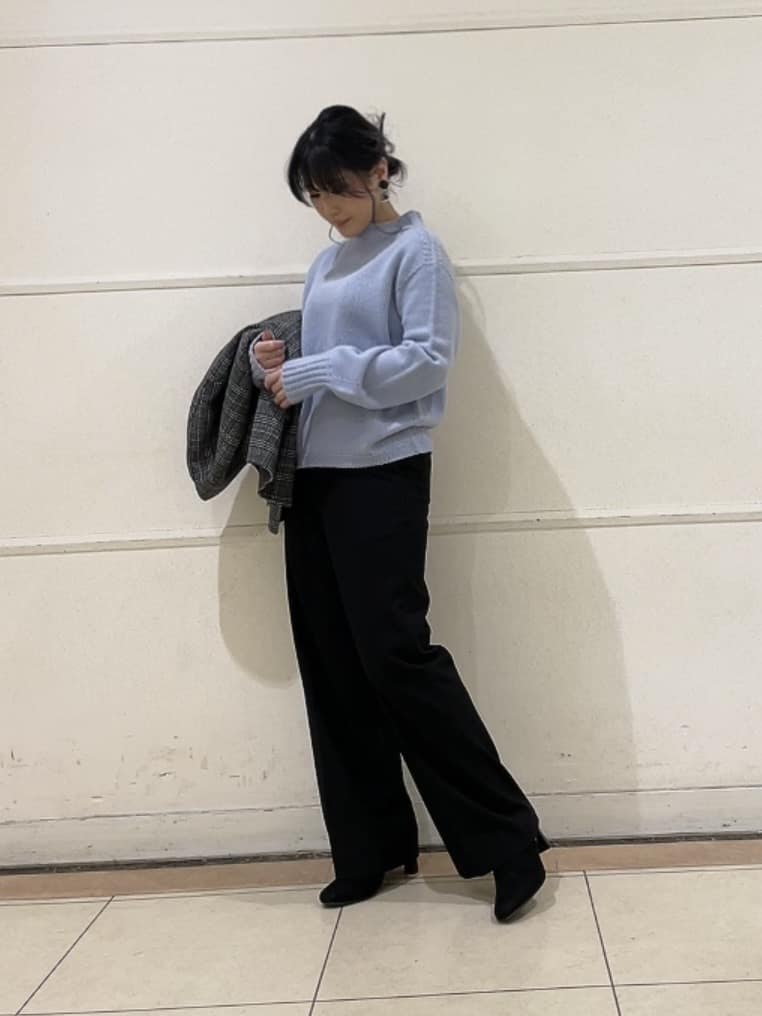 watanabeさんの「UNTITLED｜【ミディ丈/軽やか】セミラグランリバー コート」を使ったコーディネート