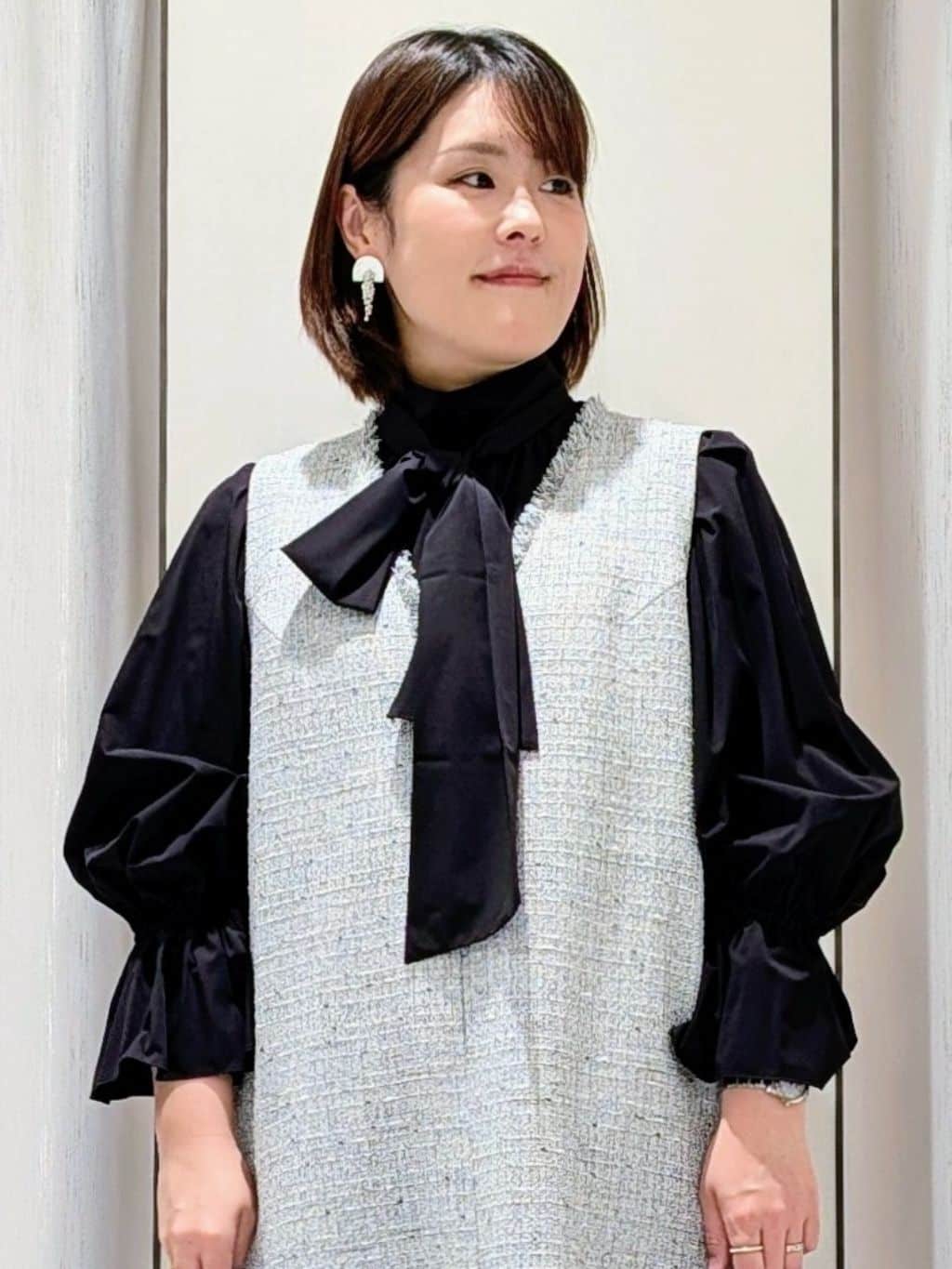 Onumaさんの「UNTITLED｜【洗える/細見え】ツイード ジャンパースカート」を使ったコーディネート