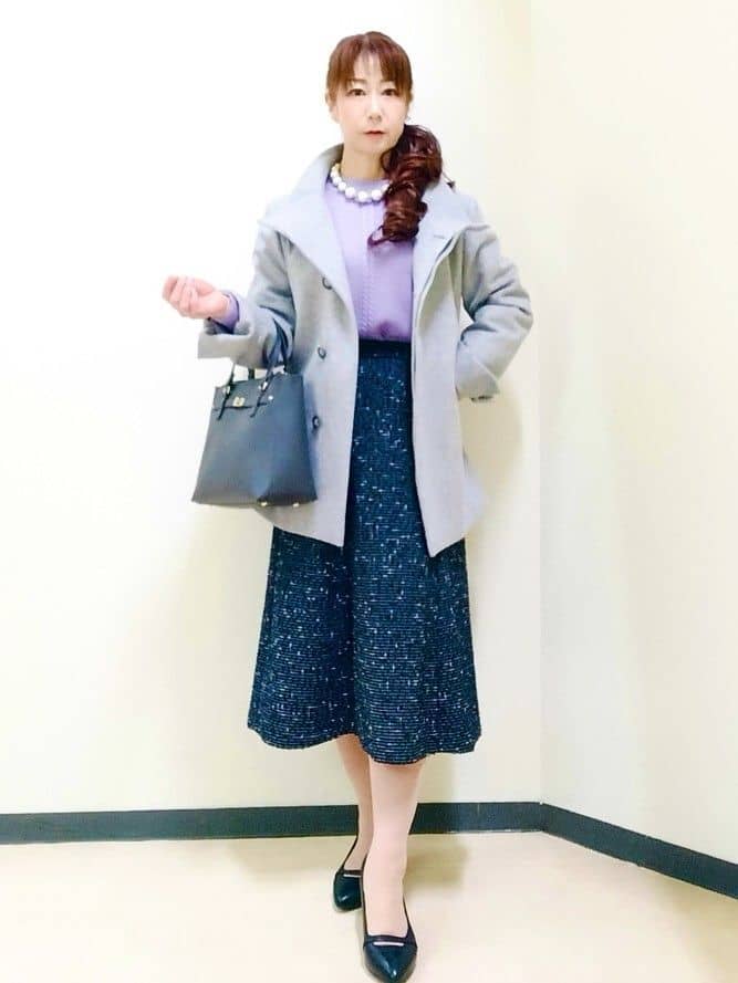 花さんの「Reflect｜【SS-4Lサイズ／衿が顔に当たらない◎】スタンドネックミドルコート」を使ったコーディネート