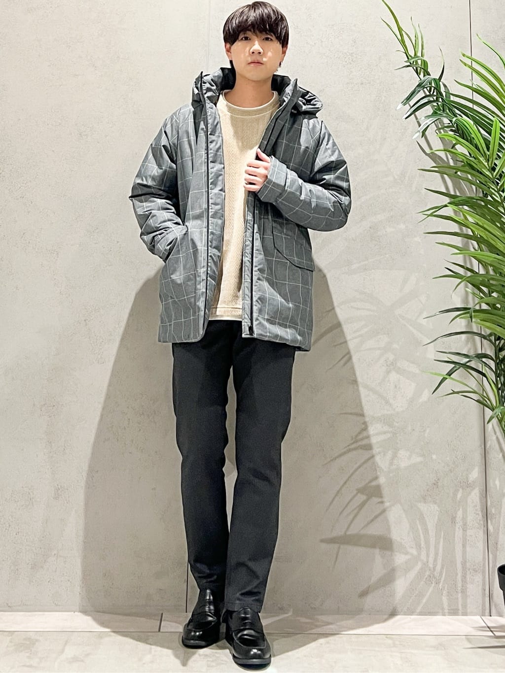 SHI-MAさんの「THE SHOP TK｜【軽くて、暖かい】SORONA／ソロナ 中綿ブルゾン 防風/軽量/洗濯機OK/フード脱着可」を使ったコーディネート