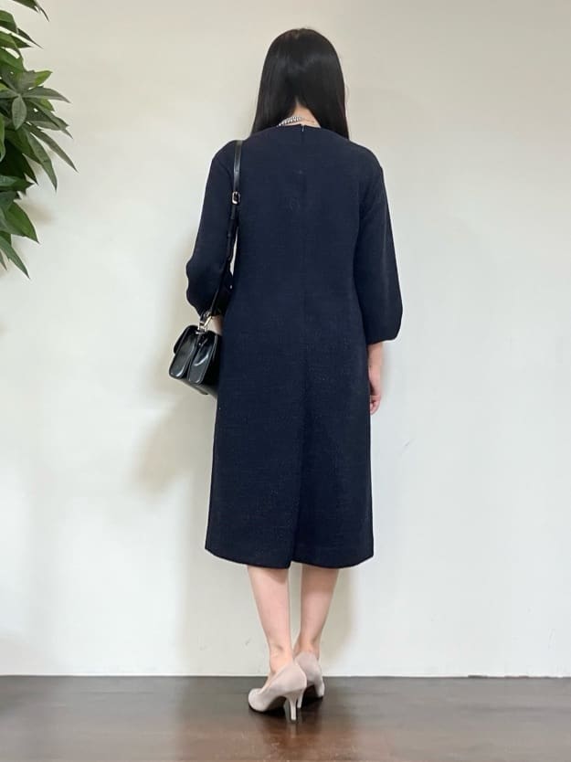 カレンさんの「UNTITLED｜【洗える/ストレッチ】ツイードジャージワンピース」を使ったコーディネート