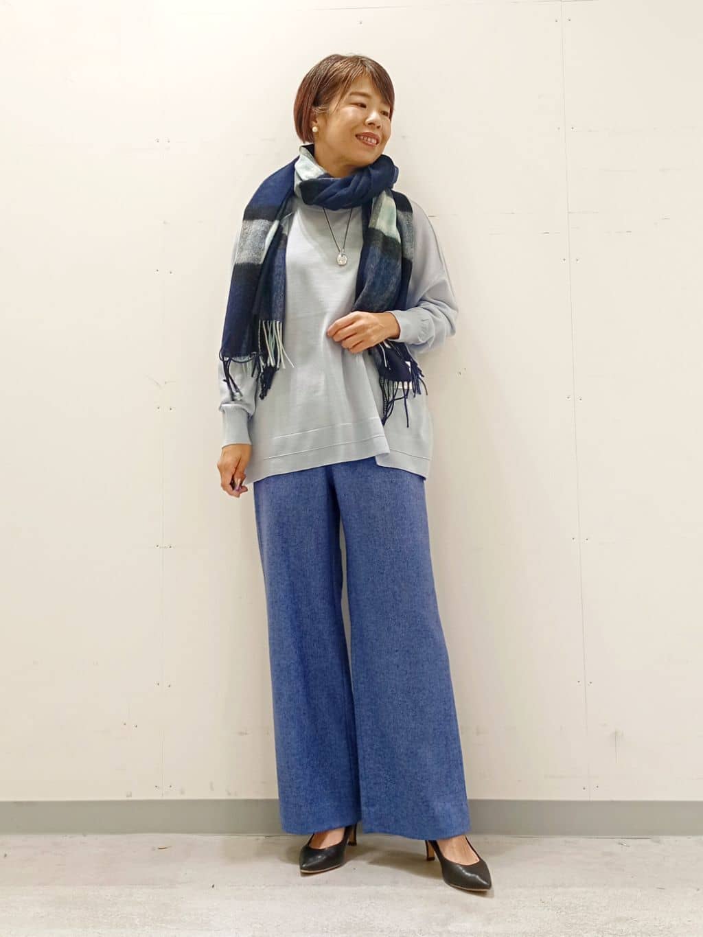Kさんの「INDIVI｜【洗える／毛玉になりにくい】エクストラファインウール ハイネックニット」を使ったコーディネート