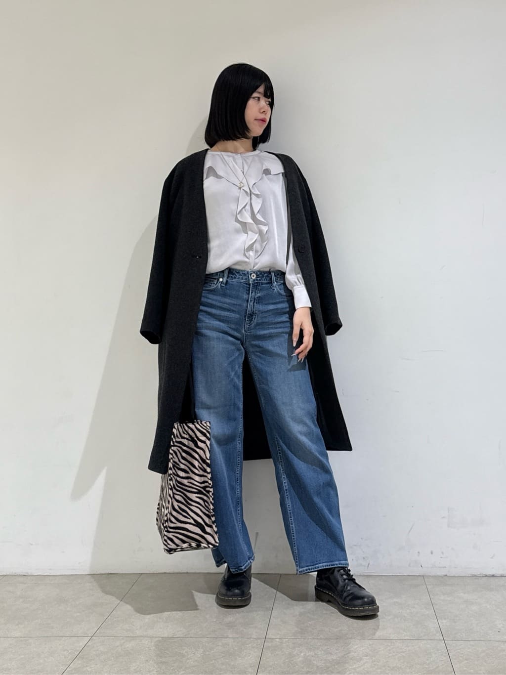 rinaさんの「INDIVI｜【洗える】ラッフルサテンブラウス」を使ったコーディネート