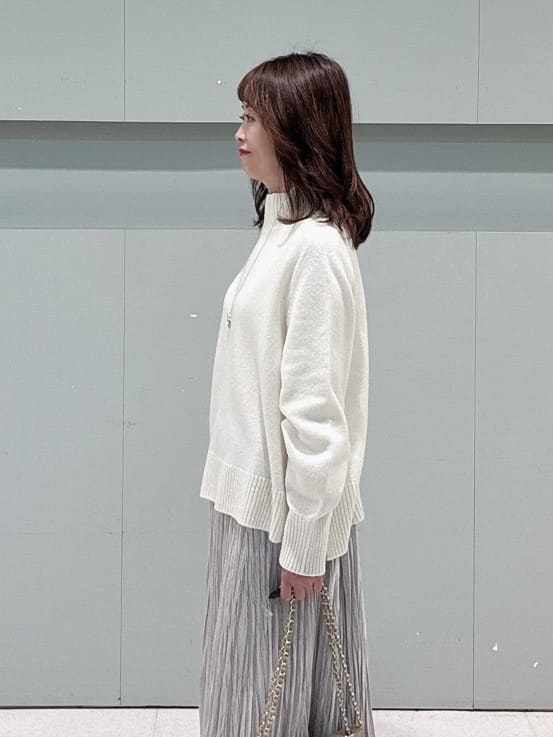 makiさんの「UNTITLED｜【8色展開/洗える】ウールカシミヤ ハイネックニット」を使ったコーディネート
