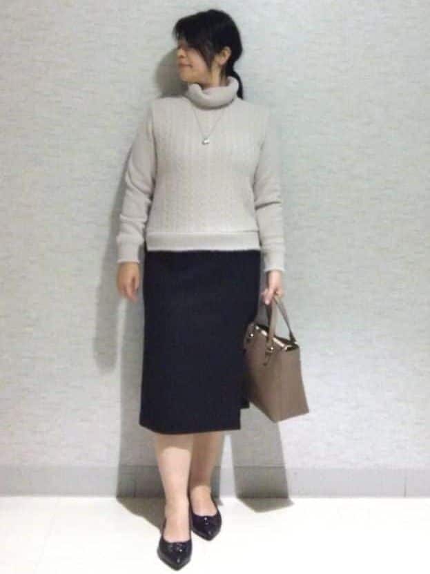 sakoさんの「Reflect｜【ほんのりラメ感◎】ふわふわフェザーヤーンハイネックニット」を使ったコーディネート