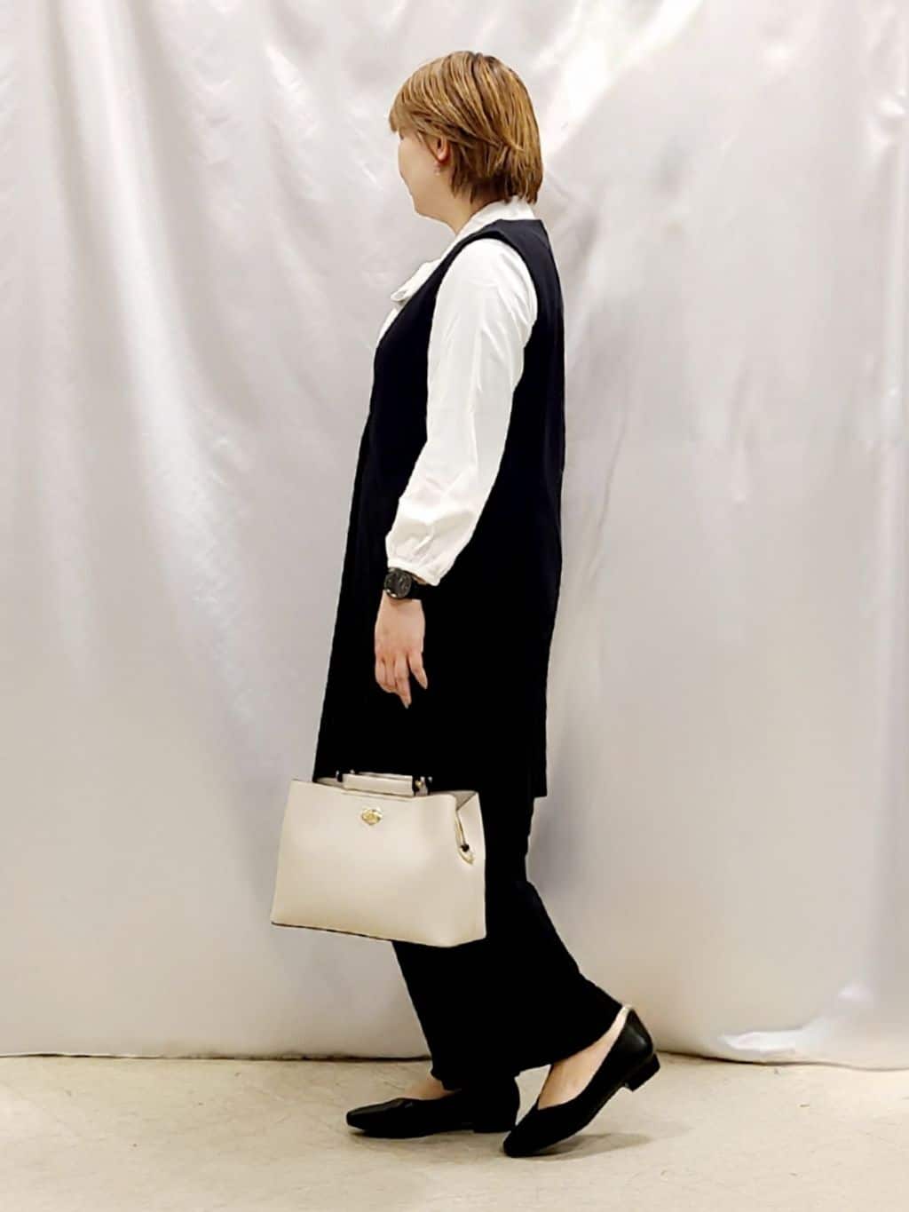 Chiiさんの「SHOO･LA･RUE｜【洗濯機可/S-3L】リボンボウタイが魅力　大人の華やかブラウス」を使ったコーディネート