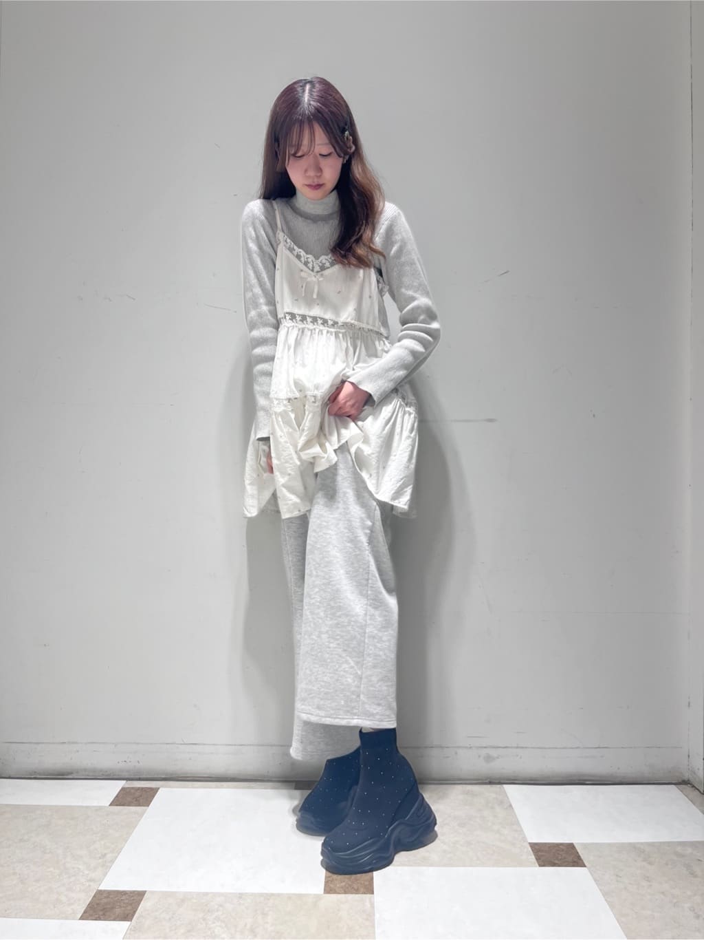 ゆゆさんの「ESPERANZA｜【EC先行販売】スニーカーソールラインストーンニットブーツ」を使ったコーディネート
