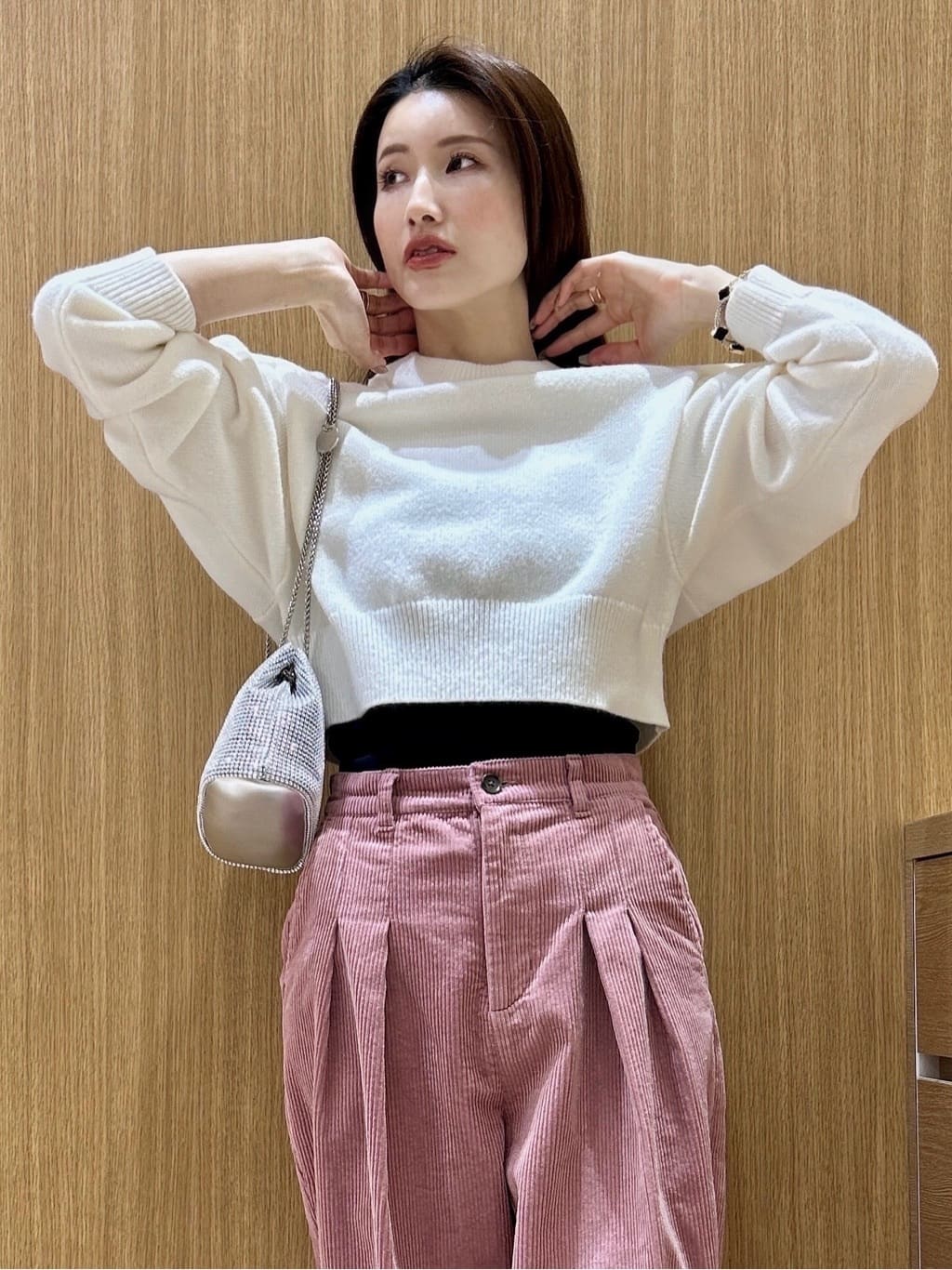 maiさんの「OPAQUE.CLIP｜ショルダータックショートニット【洗濯機OK】」を使ったコーディネート
