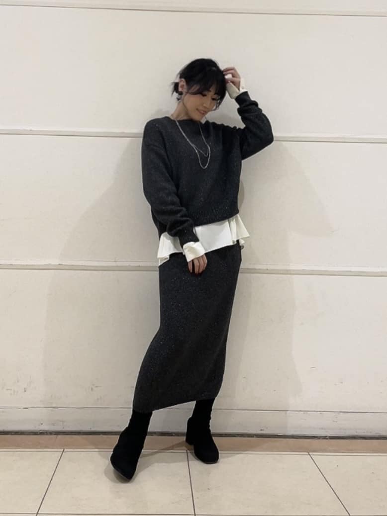 watanabeさんの「UNTITLED｜【セットアップ可/ゆったり】ウール混ラメニット」を使ったコーディネート