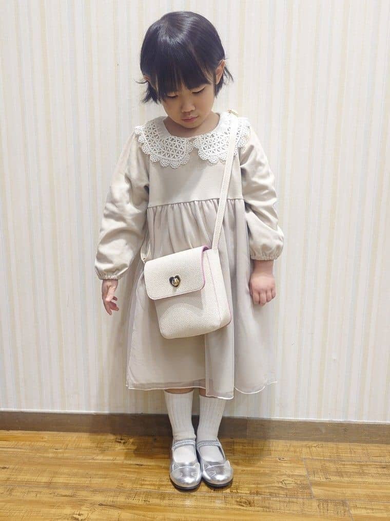 Yuiさんの「SHOO･LA･RUE｜【110-140cm/プチセレ】チュールドッキングワンピース」を使ったコーディネート