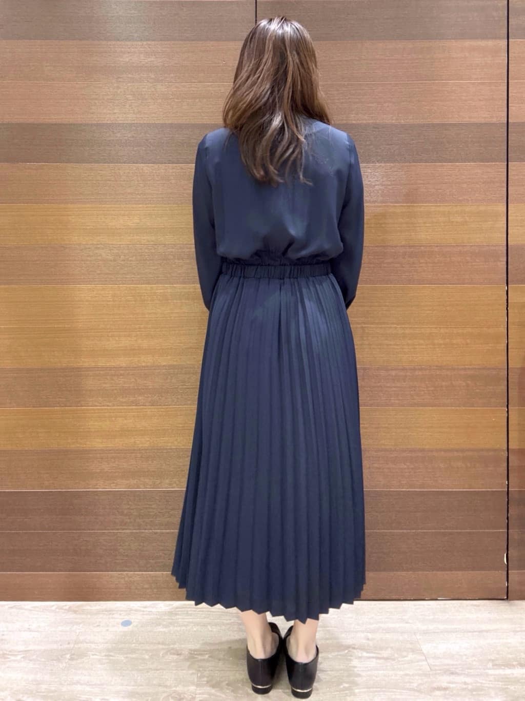 maichiさんの「OPAQUE.CLIP｜《通勤対応》ジョーゼットプリーツワンピース【洗濯機OK】」を使ったコーディネート