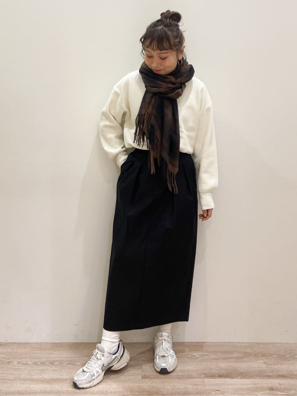 risayanさんの「OPAQUE.CLIP｜サイド編地切替ニットトップス／セットアップ対応【洗濯機OK】」を使ったコーディネート
