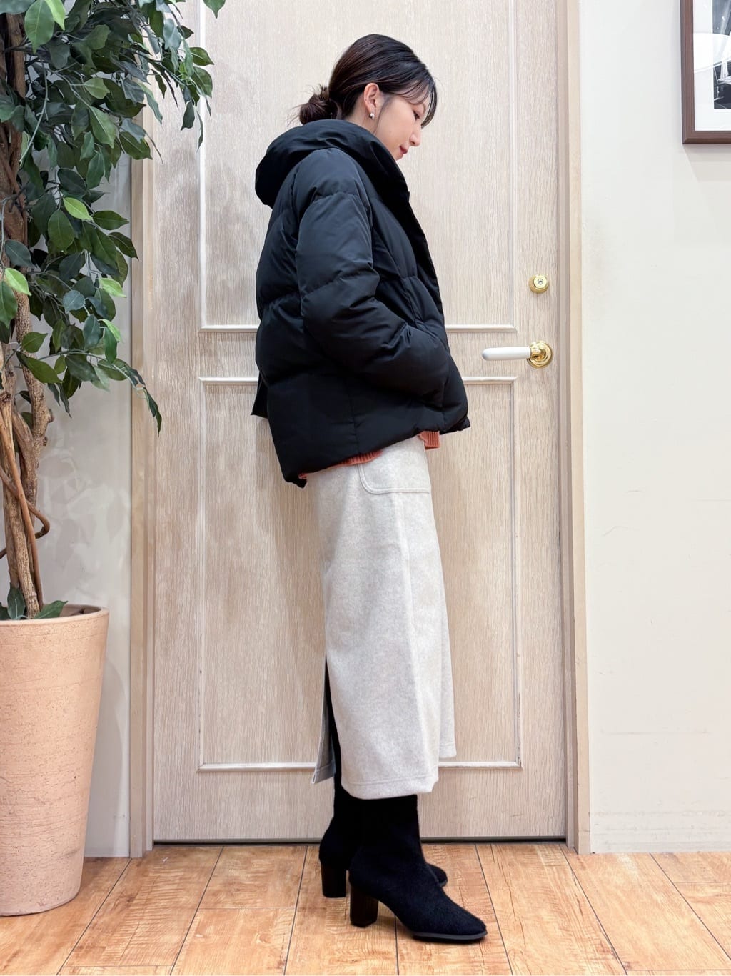 なみさんの「SHOO･LA･RUE｜【撥水/洗える】ショートフーディーダウン」を使ったコーディネート