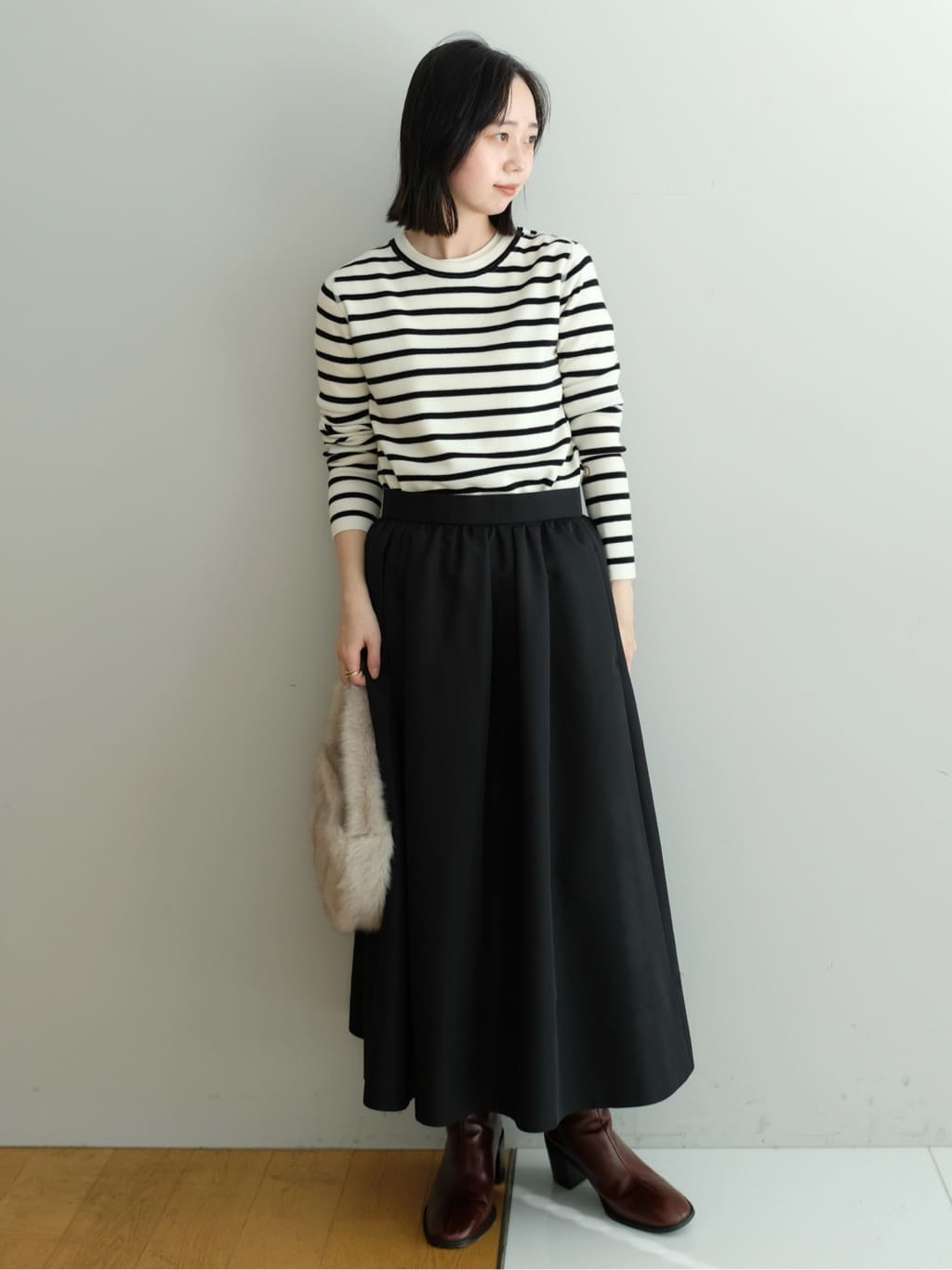 Kishimotoさんの「DRESSTERIOR｜◆ショートブーツ」を使ったコーディネート