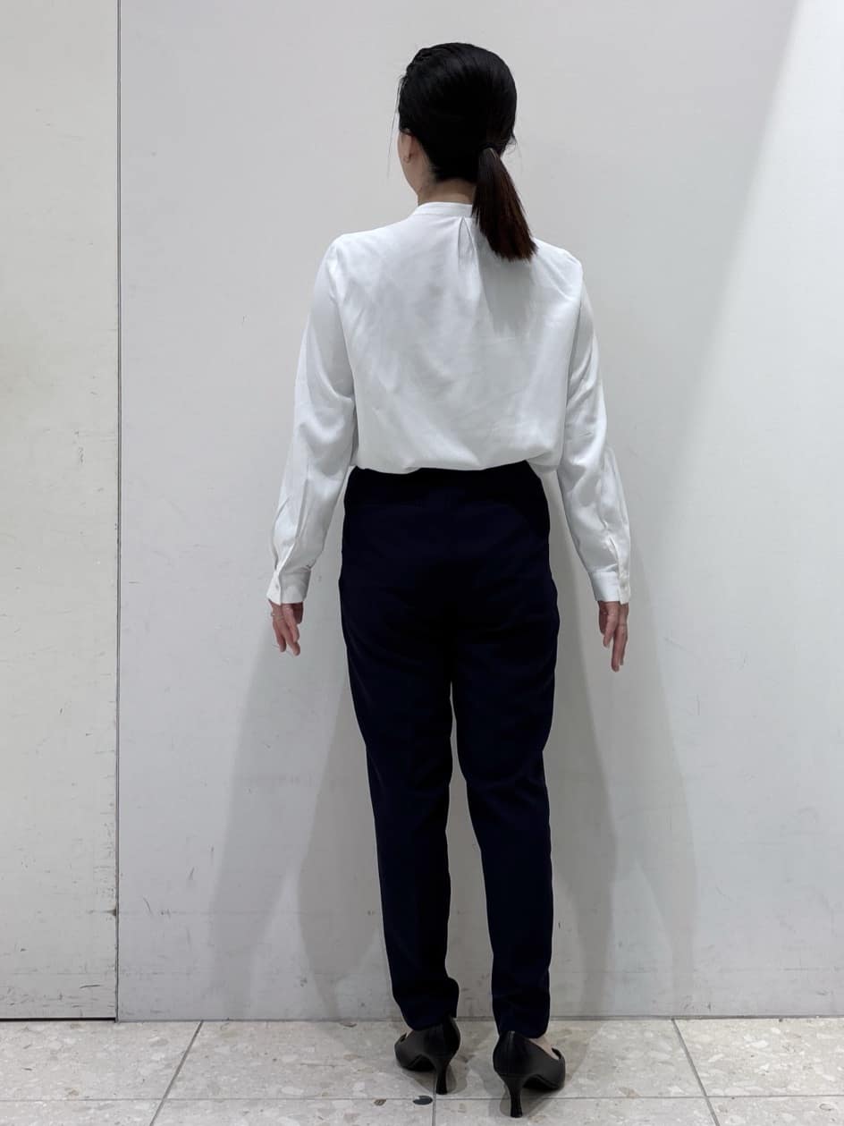 mameさんの「OPAQUE.CLIP｜《通勤／セットアップ対応》 Vネックジャケット／ダブルクロス【洗濯機OK】」を使ったコーディネート