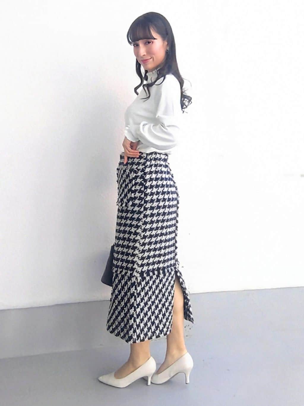 keinaさんの「SunaUna｜【COLLECTION LINE】ツイードラッフルジャケット」を使ったコーディネート