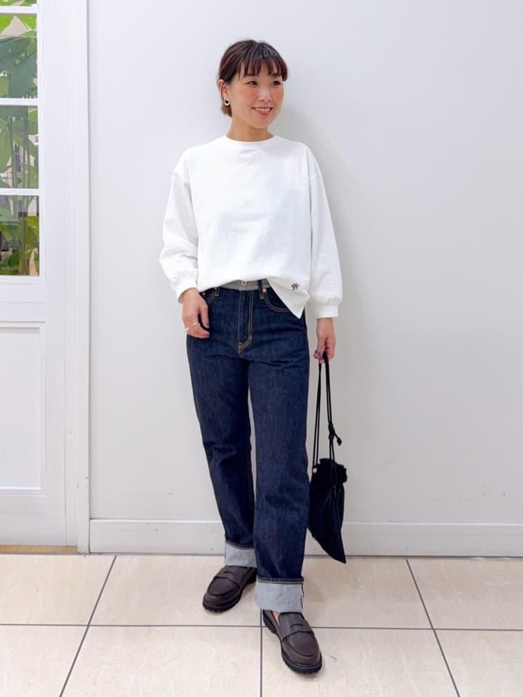 Osawaさんの「Dessin｜シャンブレースプリングコート」を使ったコーディネート