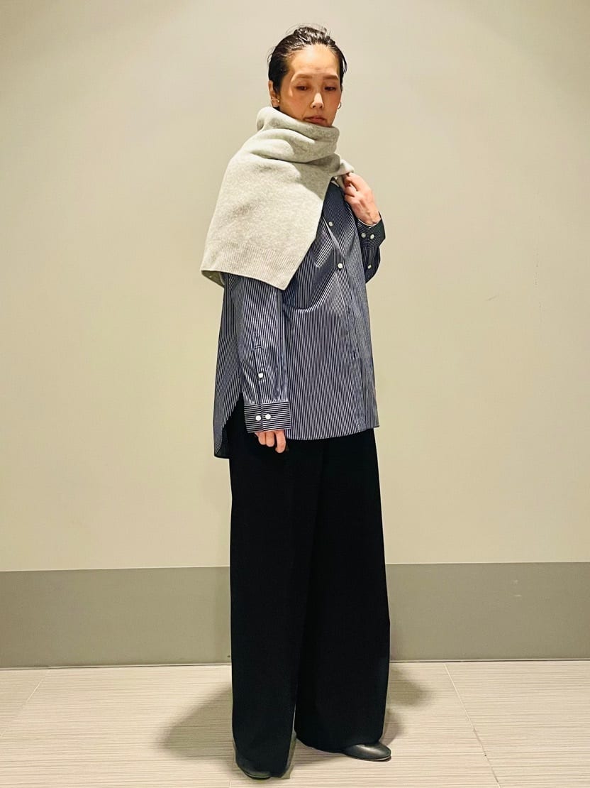 Annさんの「DRESSTERIOR｜◆【通勤/着映え/ウォッシャブル】オーバーシルエット クレリックシャツ」を使ったコーディネート