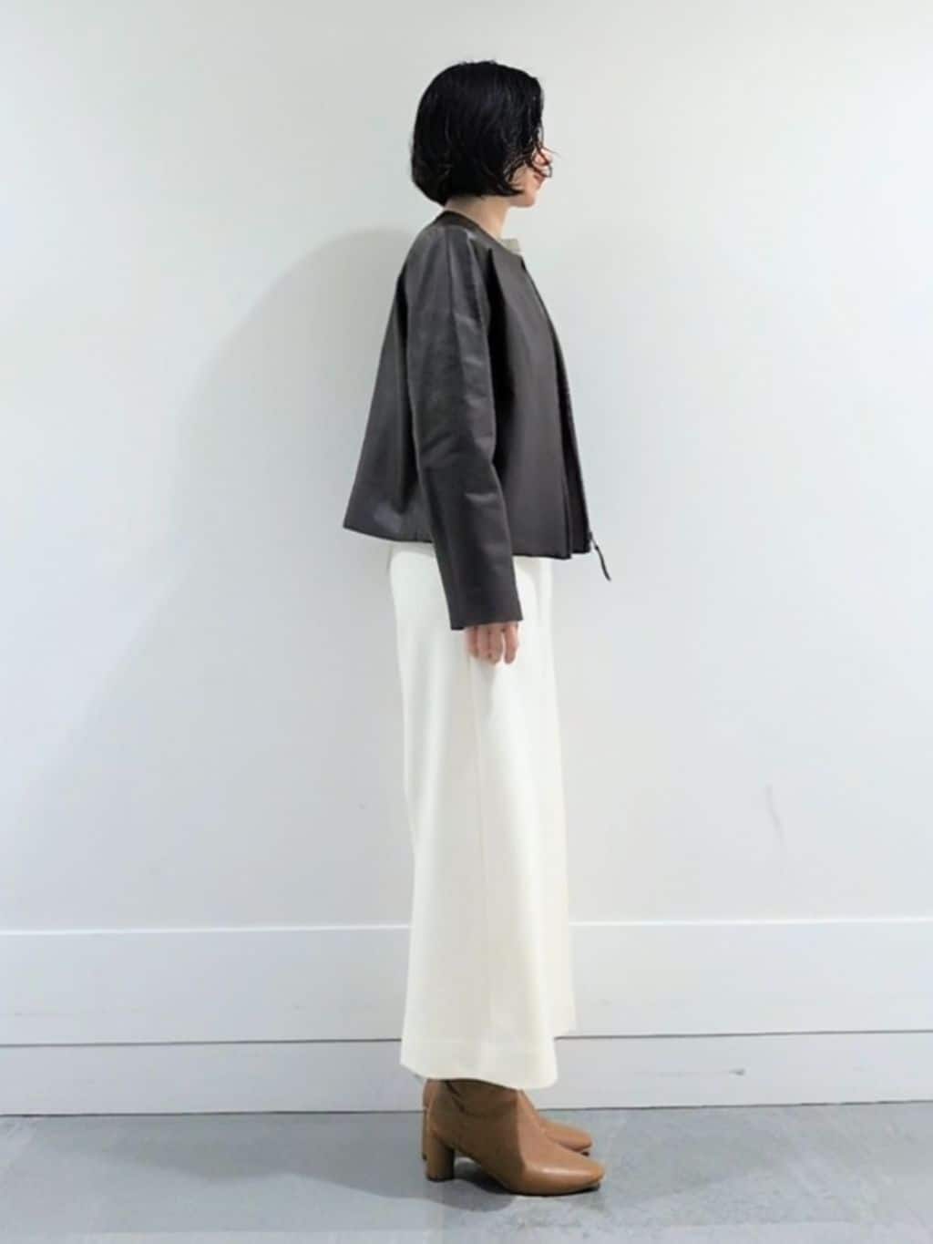 ミズタさんの「UNTITLED｜【着丈短め/柔らかな質感】ラムレザージャケット」を使ったコーディネート