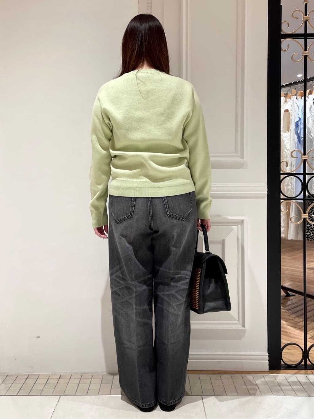 minowaさんの「DRESSTERIOR｜◆ウォッシャブルコットンカシミヤプルオーバーニット」を使ったコーディネート