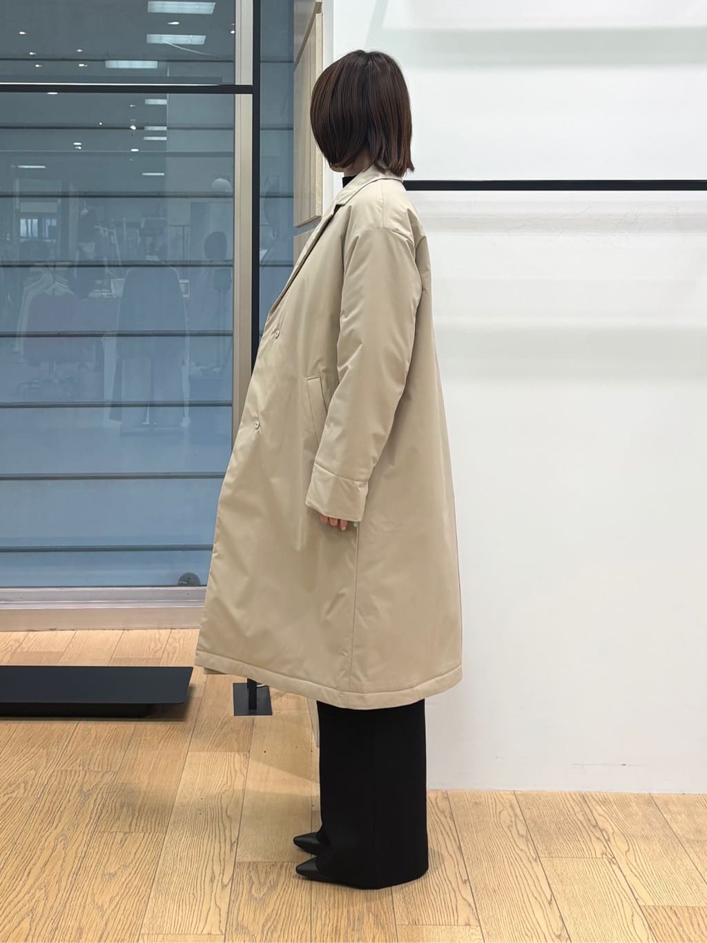 asamiさんの「INDIVI｜【褒められパンツ／ウール混】ウォームウール ワイドパンツ」を使ったコーディネート