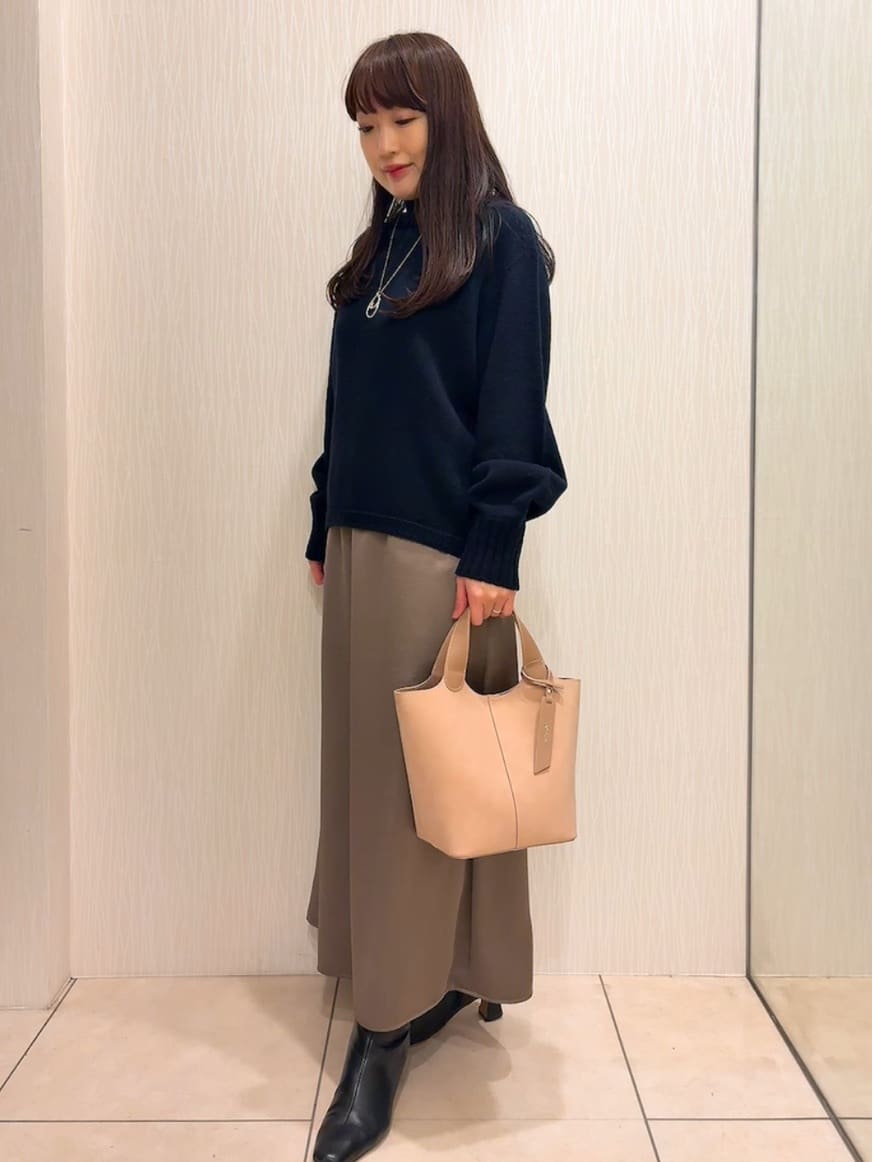 SAHOさんの「UNTITLED｜【洗える】スポンディッシュ ボトルネックニット」を使ったコーディネート