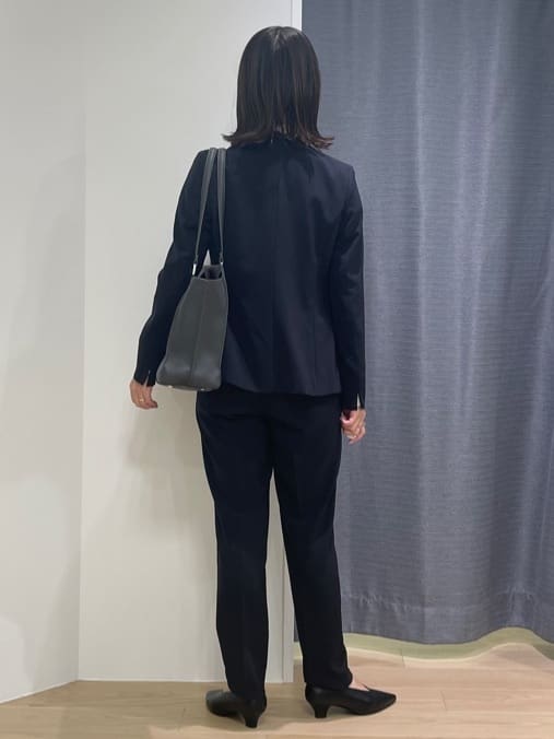 Mikoさんの「INDIVI｜【洗える／UVケア／スーツ】ストレッチテーラードカラージャケット」を使ったコーディネート