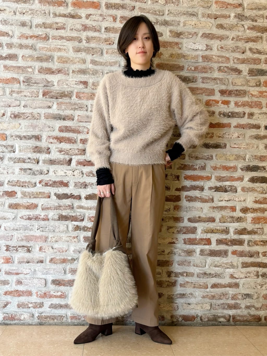 しばさんの「THE SHOP TK｜【ぎゅっとされているような暖かさ】撥水中綿ブルゾン」を使ったコーディネート