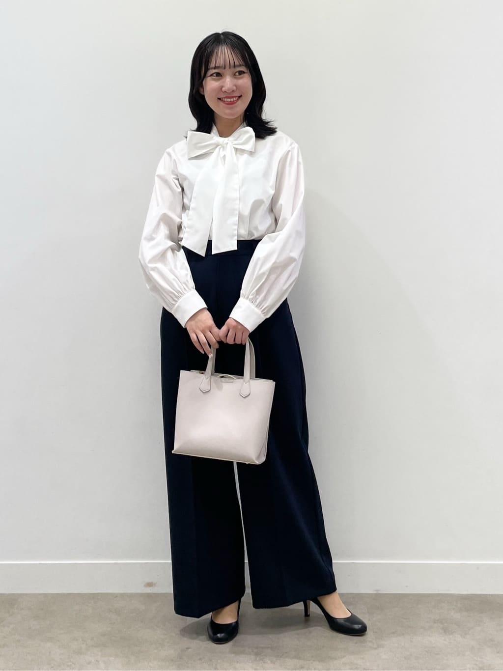 yukariさんの「Dessin｜【入卒/セレモニー】ボウタイリボンブラウス」を使ったコーディネート