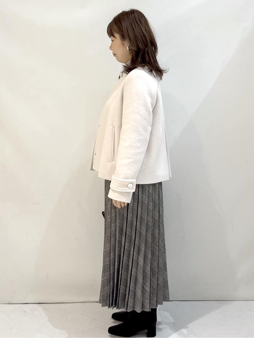 やすさんの「OPAQUE.CLIP｜選べる2丈 ハイネックカラーミックスラメニット【洗濯機OK】」を使ったコーディネート