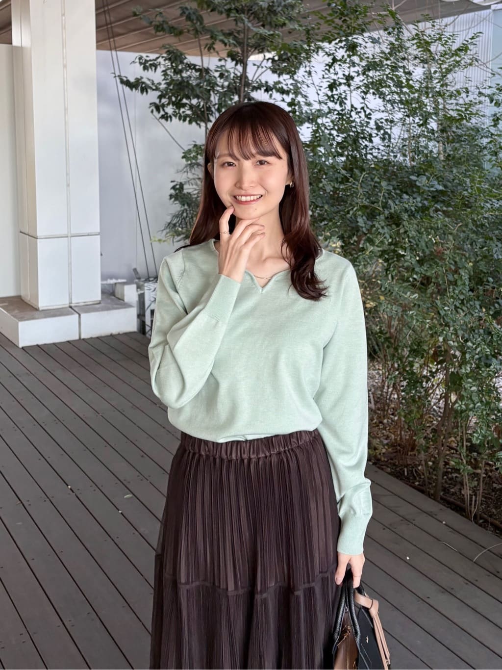 みさかさんの「index｜ゴールドパーツ付きハートネックニット【洗濯機OK】」を使ったコーディネート