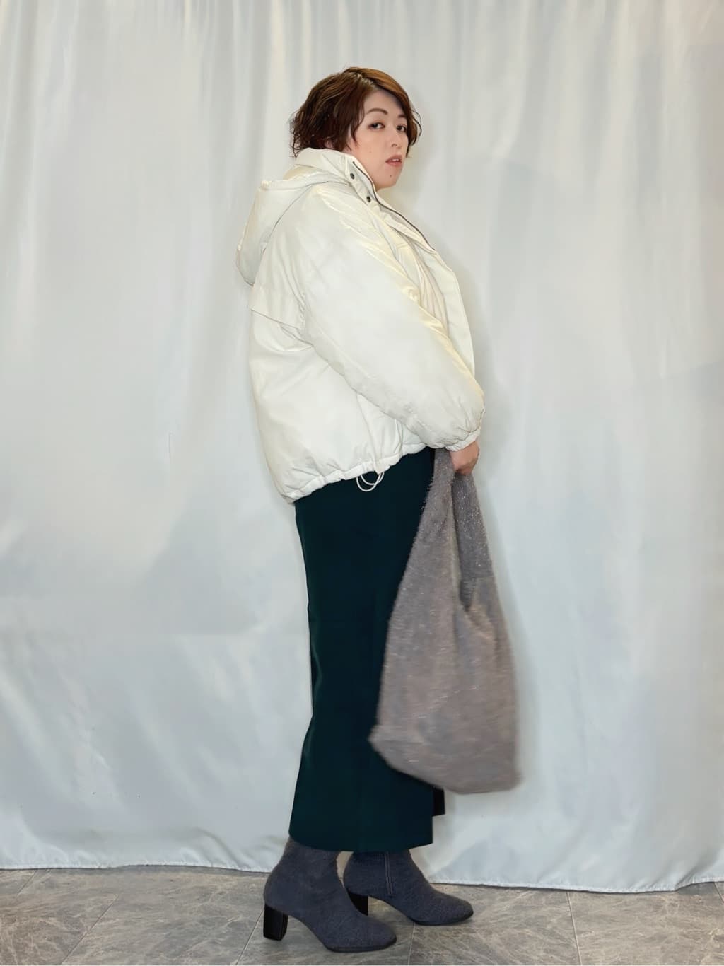 たみさんの「SHOO･LA･RUE｜【撥水/あったか】たっぷり着られる 中綿モンスターショートコート」を使ったコーディネート