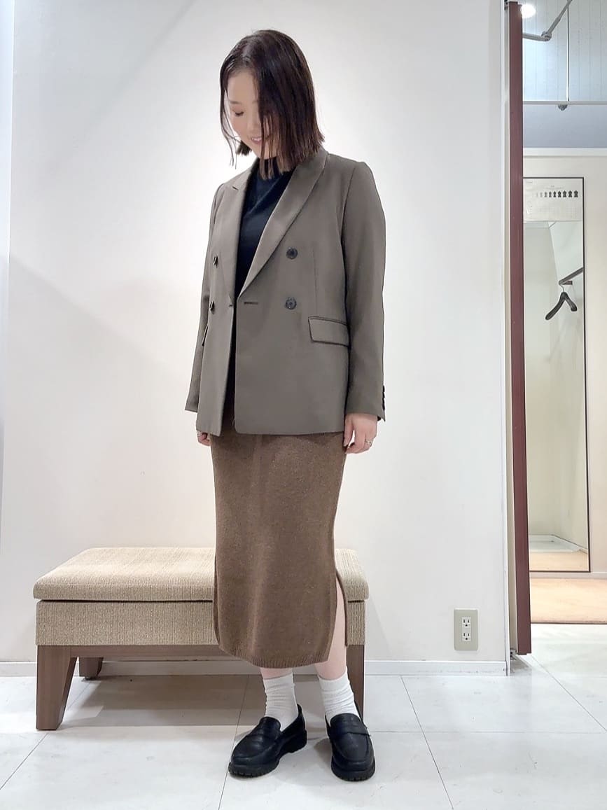 YUIさんの「UNTITLED｜【セットアップ可】ウールライク ダブルブレストジャケット」を使ったコーディネート
