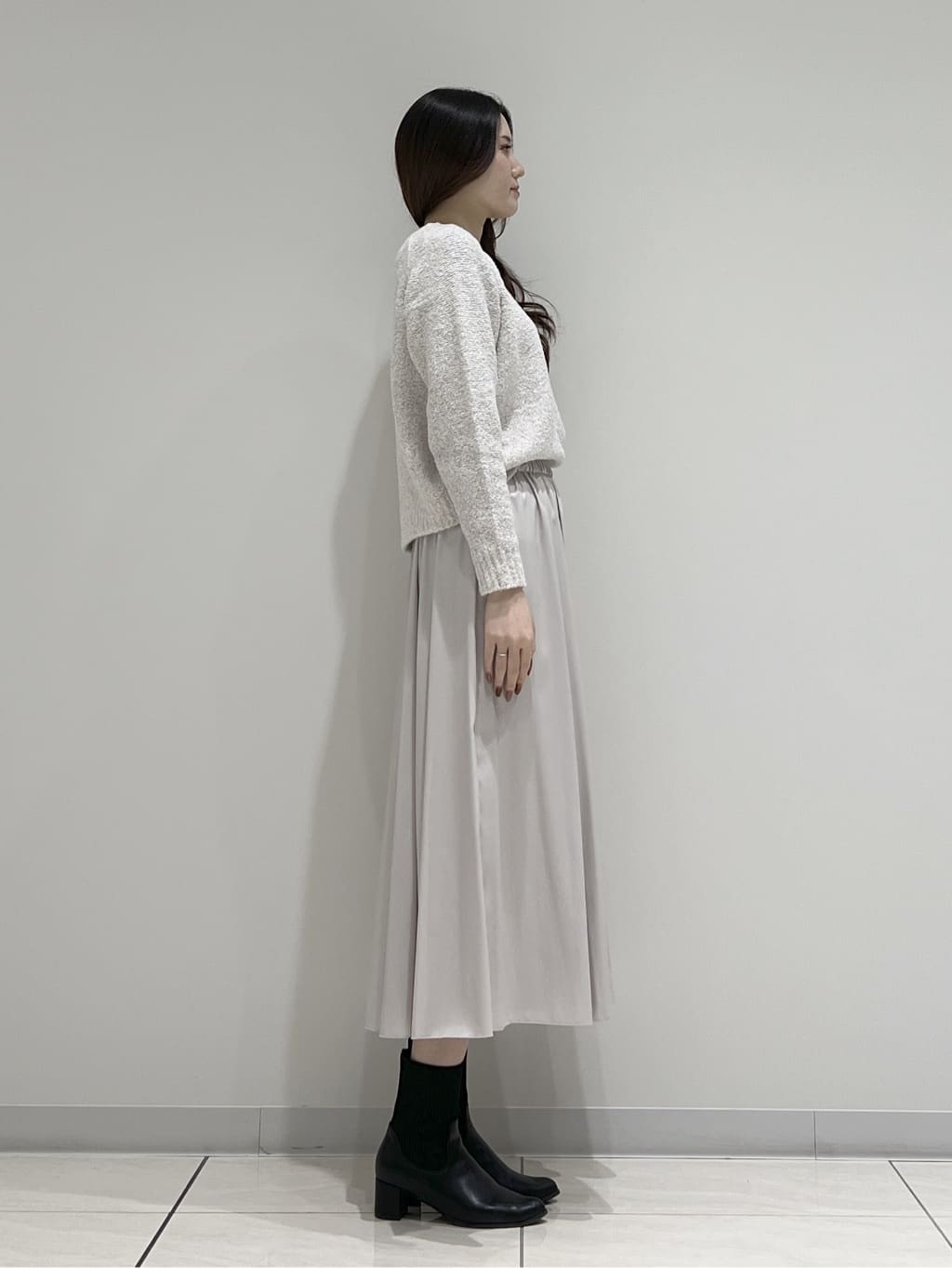 T.Kさんの「INDIVI｜【洗える／ラメ／意匠感】ミックスブークレニット」を使ったコーディネート